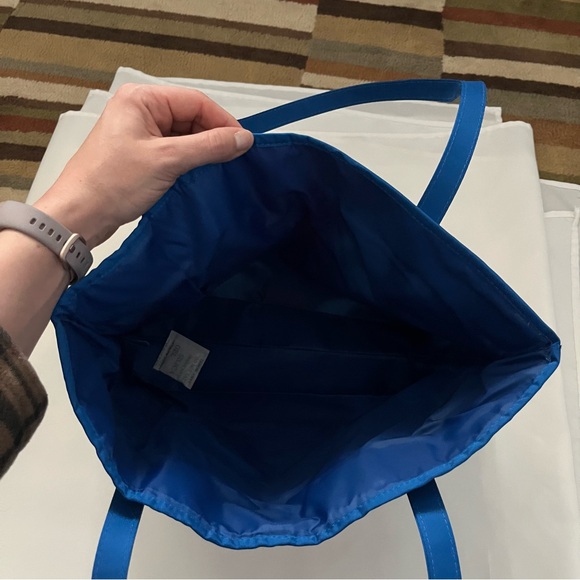 Clinique X Jonathan Cohen Springtime Poppy Floral Print Tote Bag One Size NWT - Picture 8 of 16